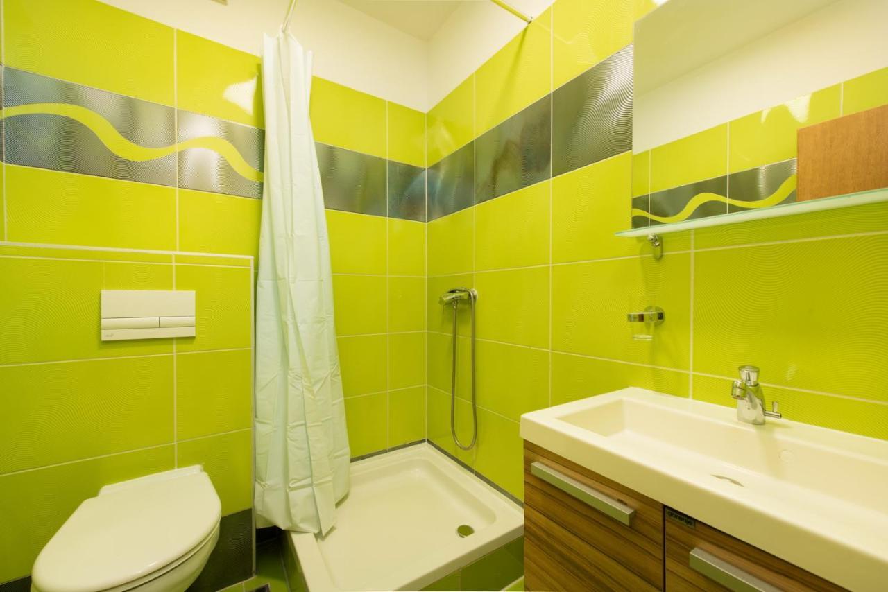 Hotel Potpićan Екстериор снимка
